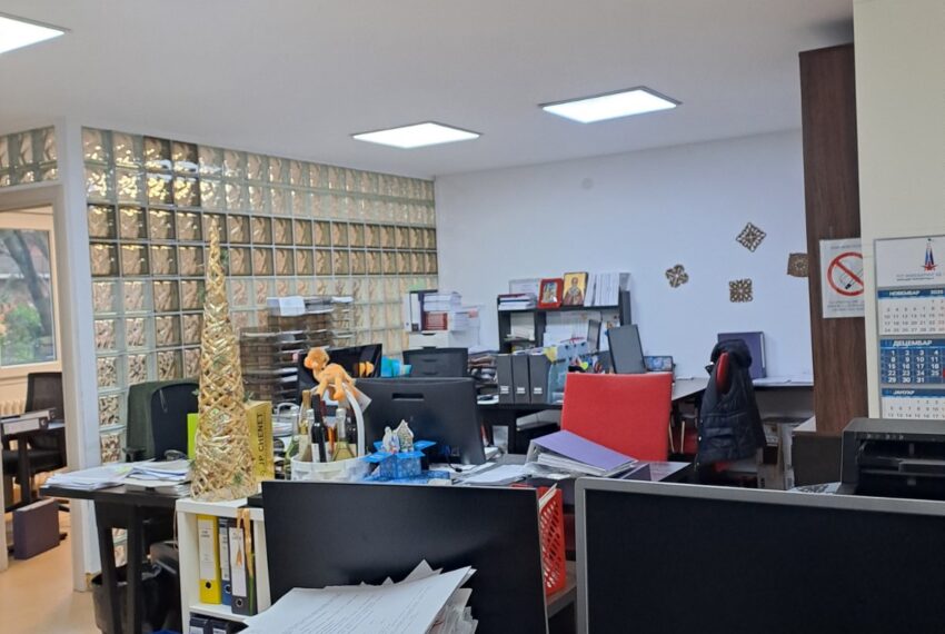 IMG-b8515a25db9e72c6905026fcf2405f5d-V